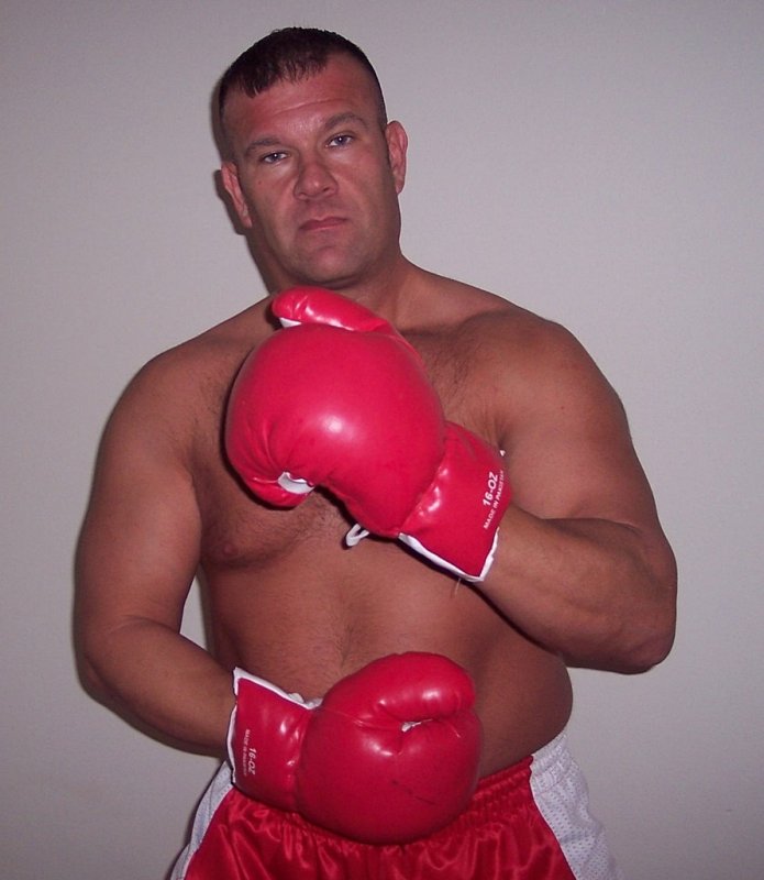 boxer wrestler seeking workout partners
