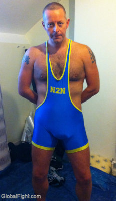 n2n wrestling singlet gay dude.jpg