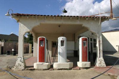 1940 Gas Station