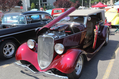 1933 Ford.