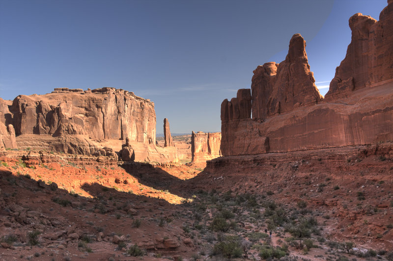 Hiking Park Avenue Trail