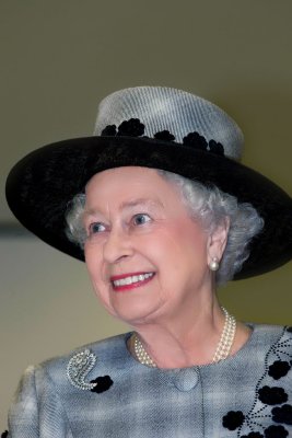 Queen1k.jpg