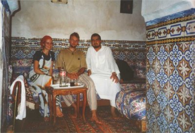 059 - Marrakesch - Christian, Michaela und Hassan.jpg