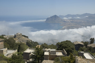 Annelo di nebbia