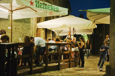 Una cena al fresco