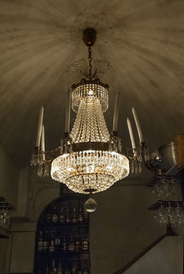  Entrance chandelier of Restaurang Domtrappkllaren