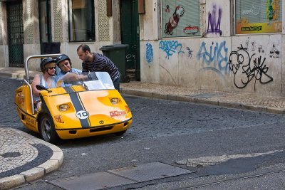 Tour Lisbon mini car