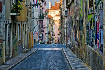 Alleys in Lisbon 10