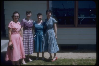 1957, Four Beadles girls