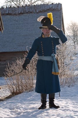 S gav kronolnsman order och avmarsch. Javisst Herr Kronolnsman svarade ljtnanten.