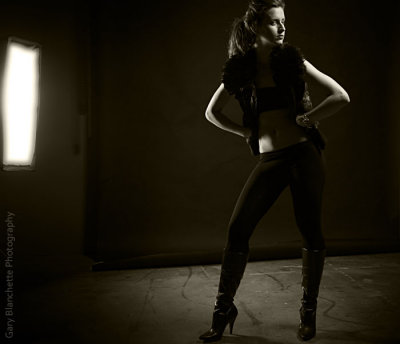 Model: Lauren