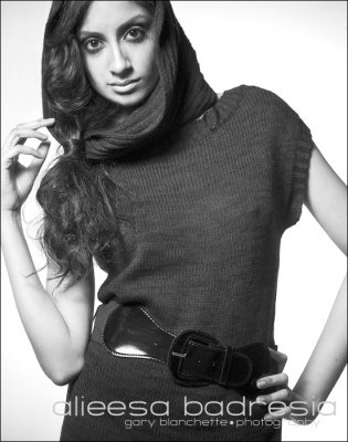 Model: Alieesa Badresia