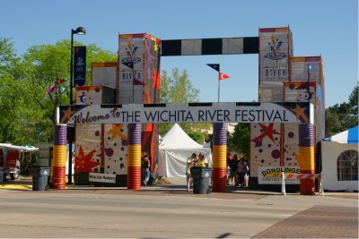 2009 Wichita River Festival Parade