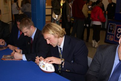 Kerry Meier signing
