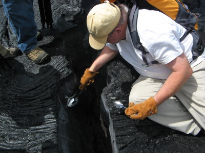 Gathering samples of a sublimate (sublimated)