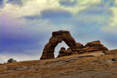 Delicate Arch as seen from a lower viewpoint