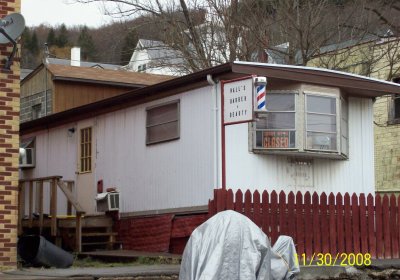 Hall's Barber & Beauty Shop