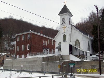 HFC  Church on Maple St