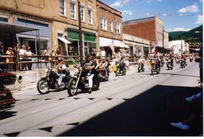 CRF 1996 Parade Bikers