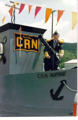 CRN 1989 Admiral On The Cannon