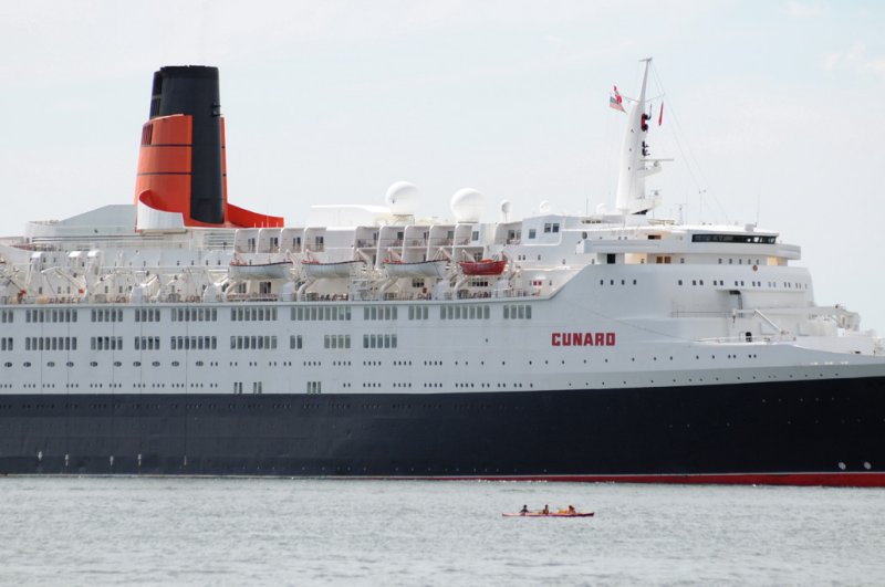 Queen Elizabeth 2