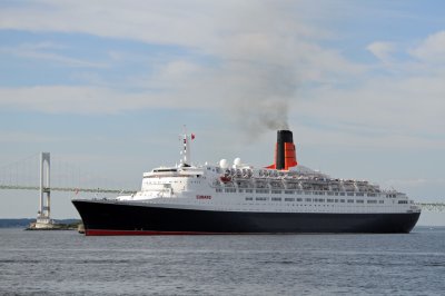 Queen Elizabeth 2
