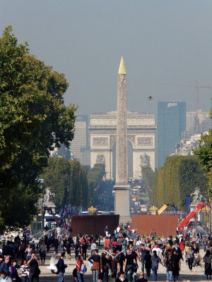 Paris 11102008-1230611-Champs-Elyse.jpg