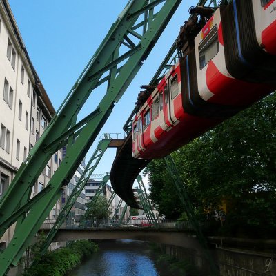 Wuppertal-80843-Schwebebahn.jpg