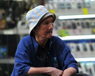 Old woman Jordan May09.jpg