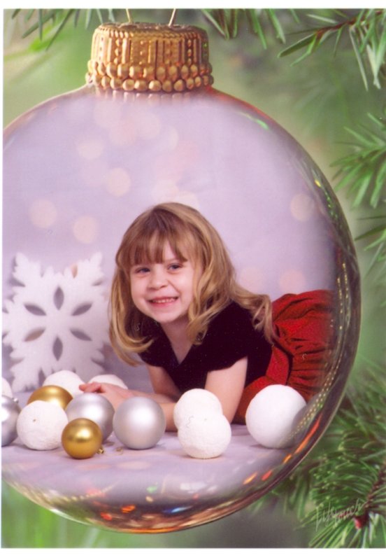 Lily Globe0003.jpg