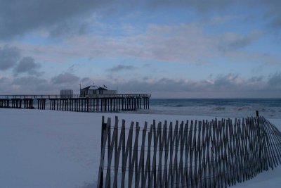 fishing pier 12-30-00 2.tif