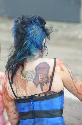 zombie4.jpg