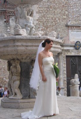 Taormina Sicily bride.jpg