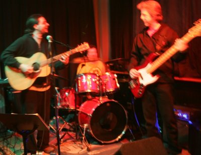 Sally's 4-man show April 18 2009