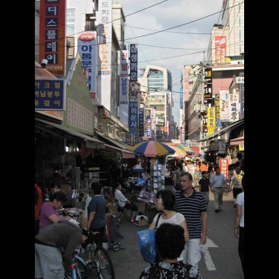 click for... Namdaemun street market