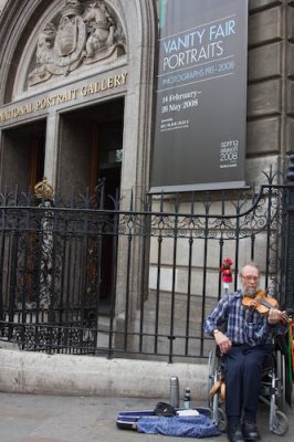 Violinist at National Gallery