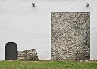 Wall showing origional stone