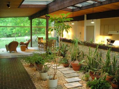 atrium.jpg