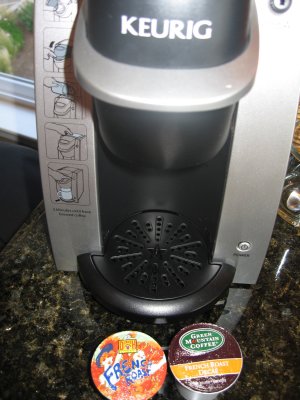 Oct 2009 Tidy Coffee Maker - fast!