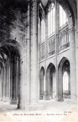 Abbaye du Mont-St-Michel -  bas-cote droit et nef.jpg