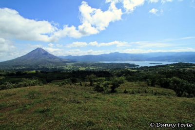 Lago de Arenal and The Volcano