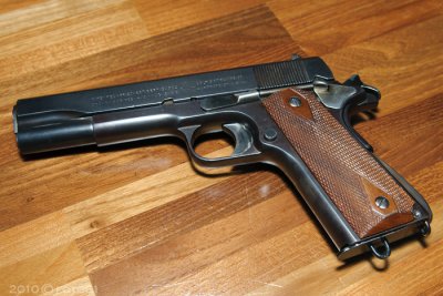 Colt M1911  Cal. 45ACP