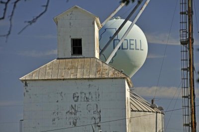 Odell IL - Water Tower Rising