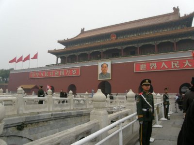 Portrait of Mao above gate to Forbidden City