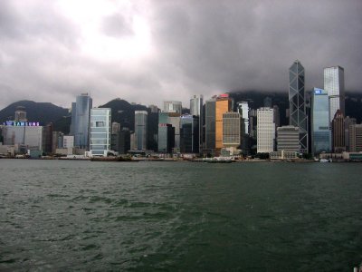 2_Hong Kong skyline.jpg