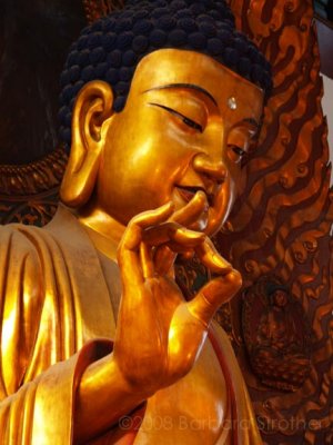 golden buddha.JPG