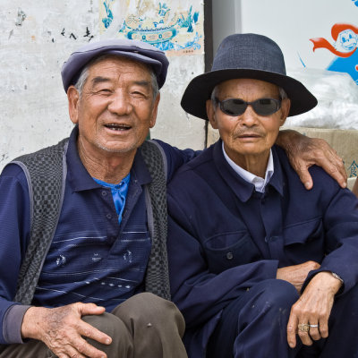 Two men in a Bai-village near to Dali