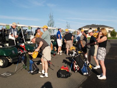 Getting ready for the first practice round