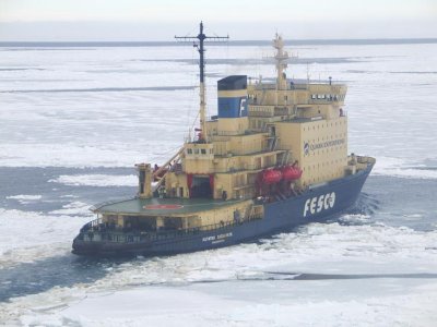 Kapitan Khlebnikov breaking ice