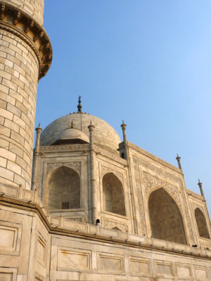 Taj Mahal (front left)